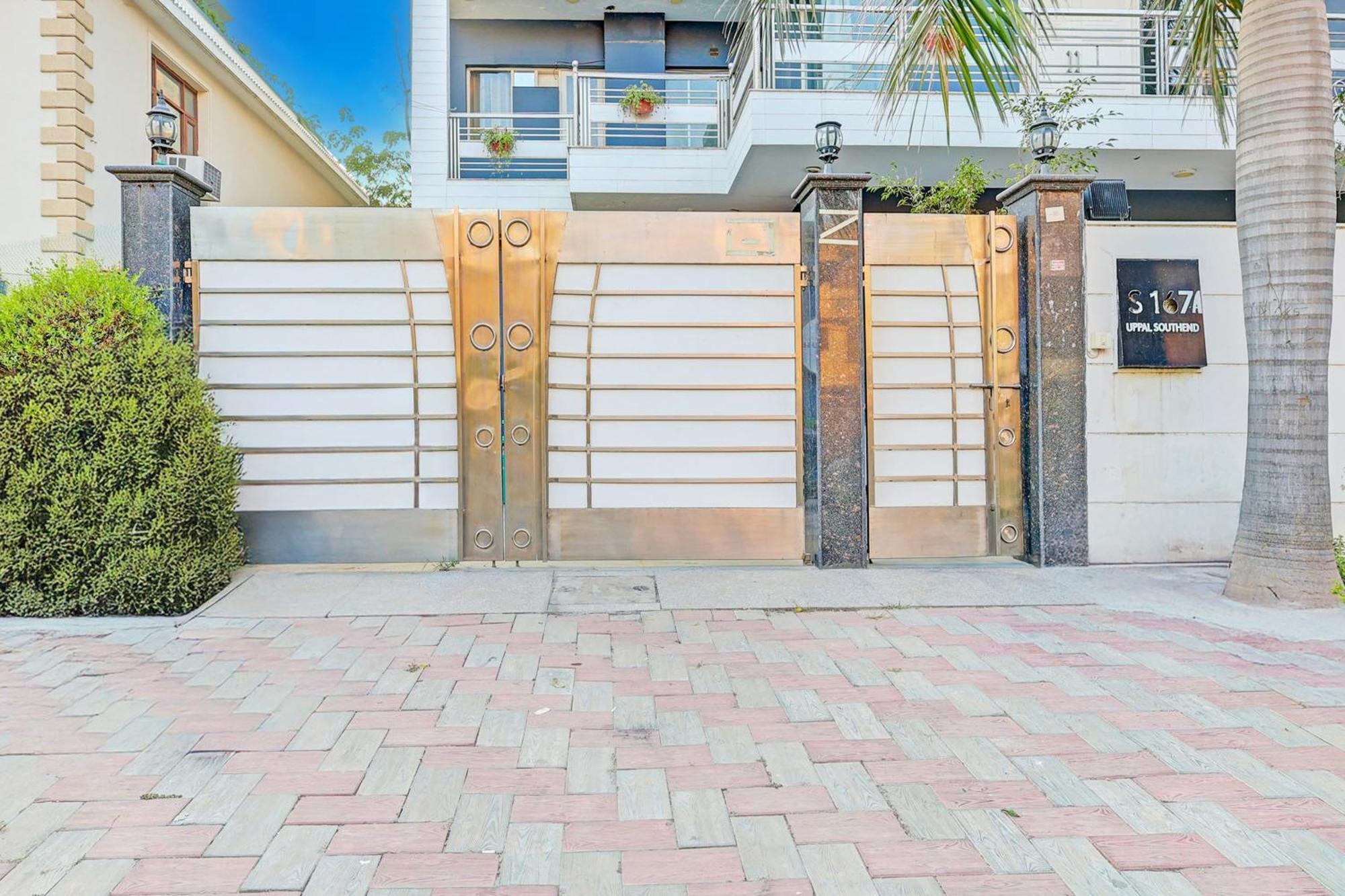 Townhouse Sector 49 Sohna Road Hotel Gurgaon Exterior foto